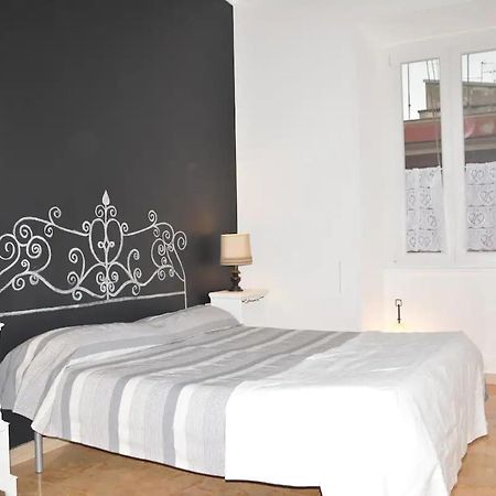 Cosy Apartment - 5 Minutes Walk From Colosseum Eksteriør billede
